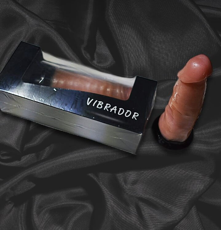 Prótese com vibrador